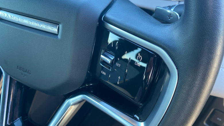 Land Rover Range Rover Evoque 2.0 D200 R-Dynamic SE 5dr Auto Diesel Hatchback